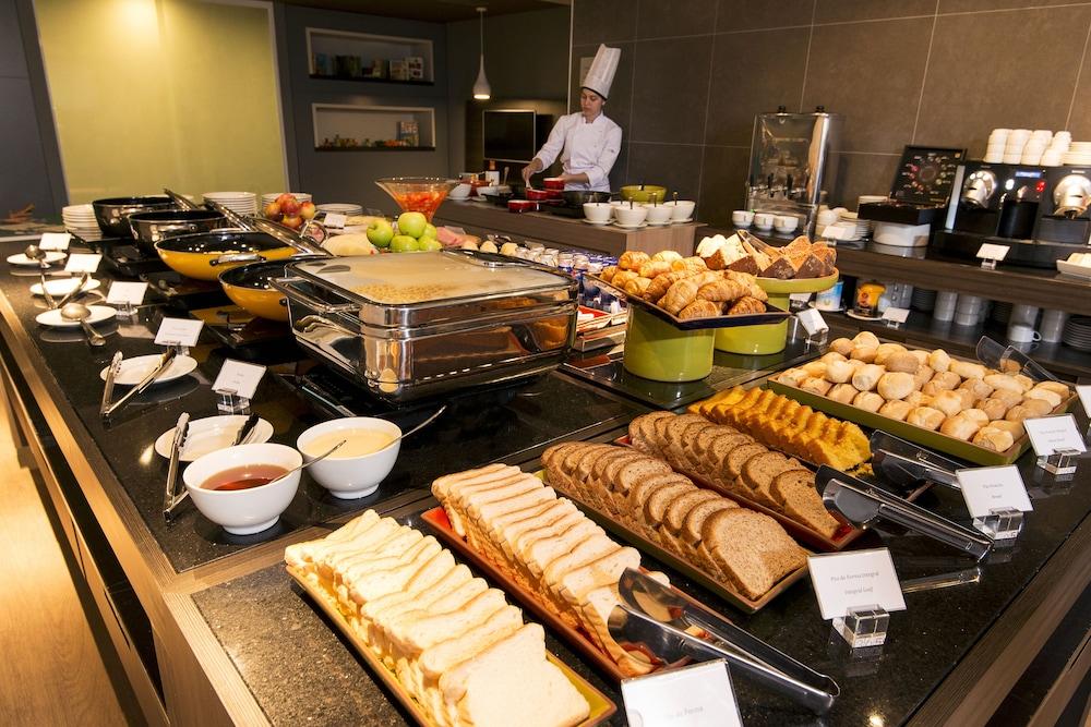 Ibis Shopping Hotel