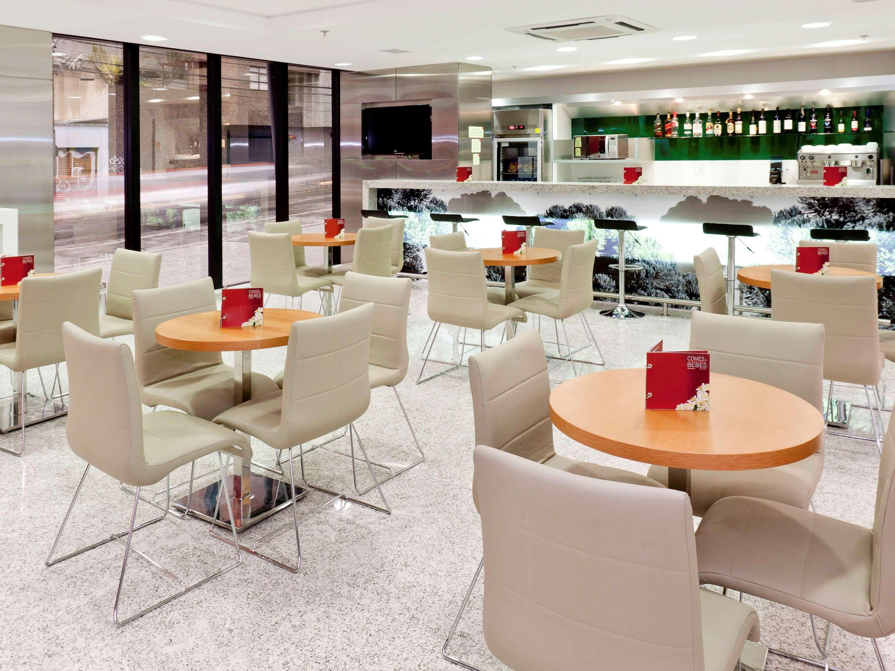Hotel Ibis Shopping Curitiba