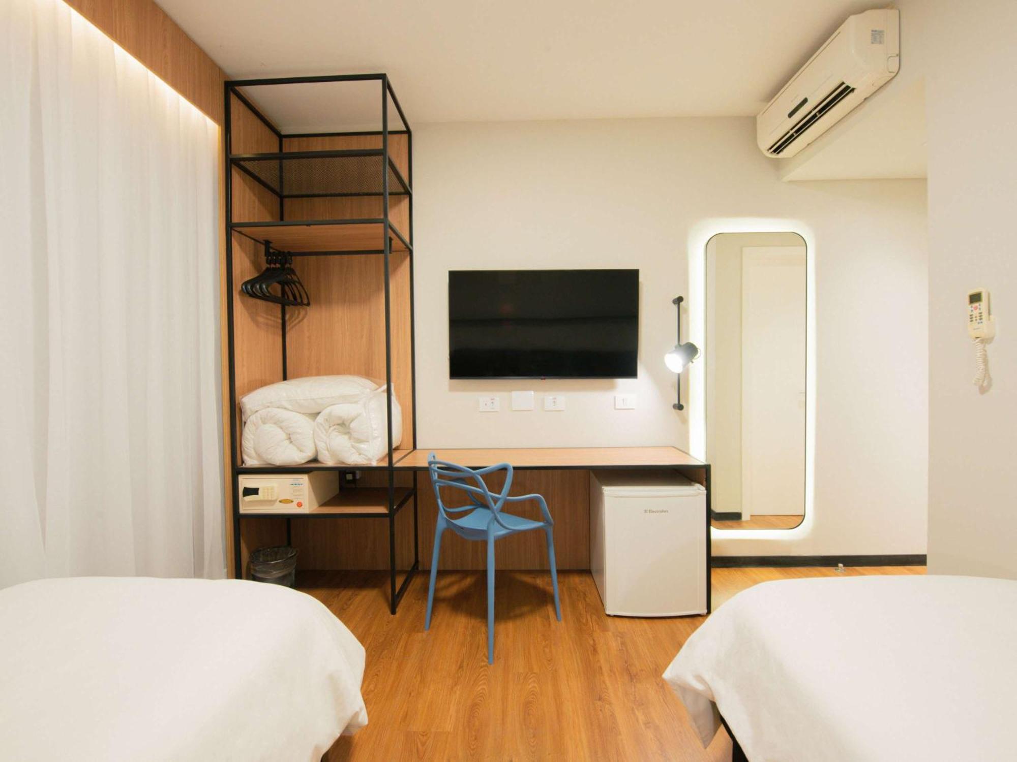 Hotel Ibis Shopping Curitiba