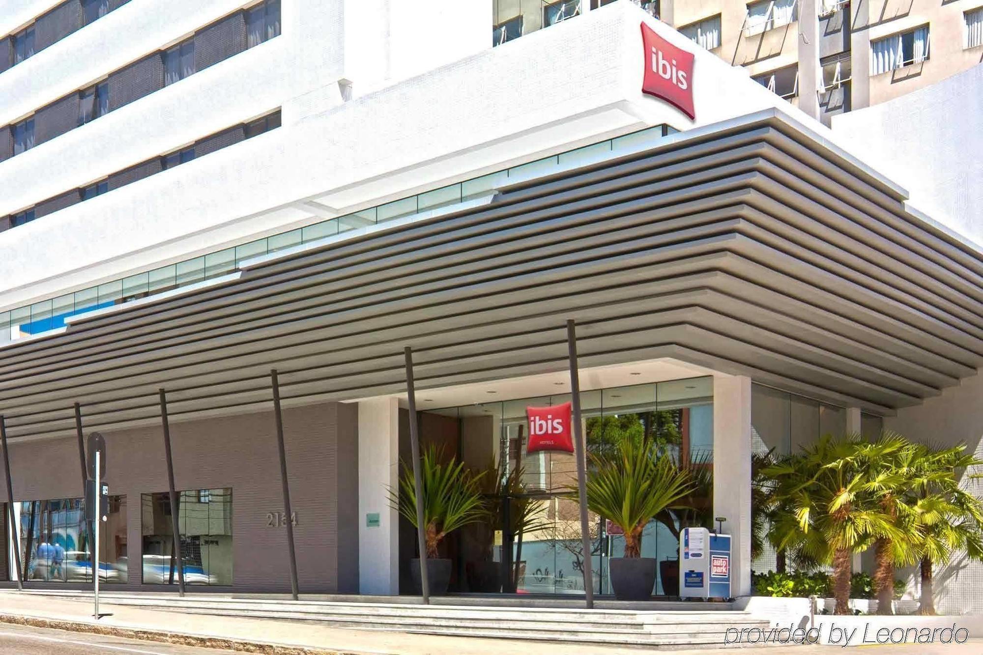 Ibis Shopping