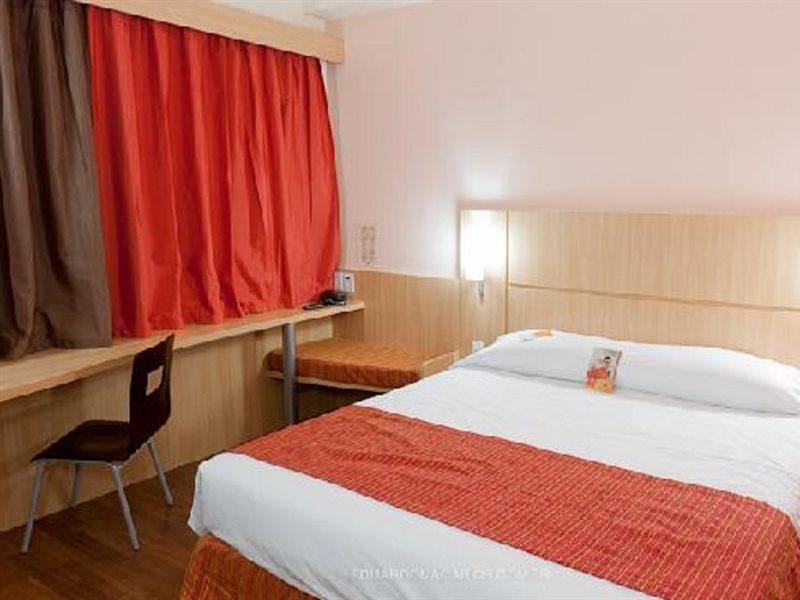 Hotel Ibis Shopping 3*