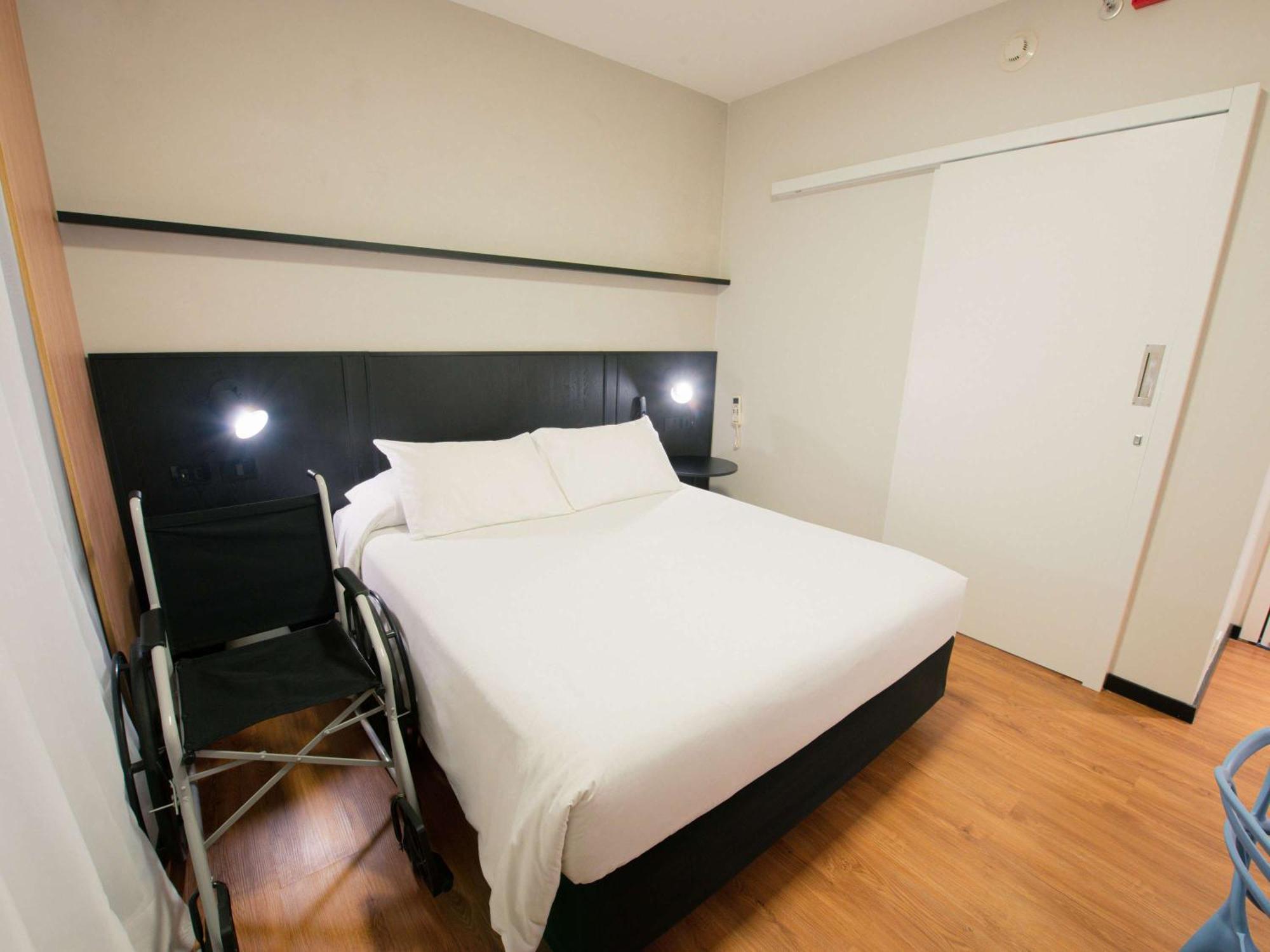Ibis Shopping Hotel